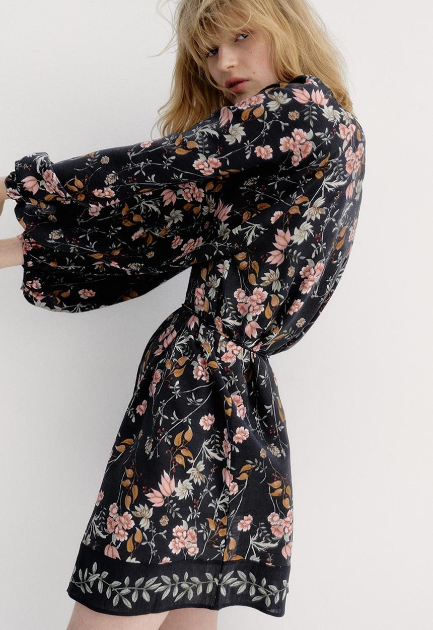 H&M - Oversized tie-belt dress - black floral 