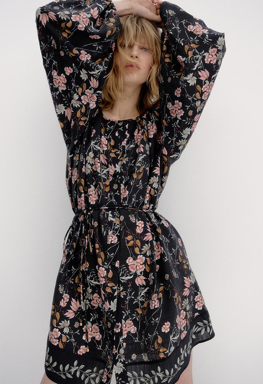 H&M - Oversized tie-belt dress - black floral 