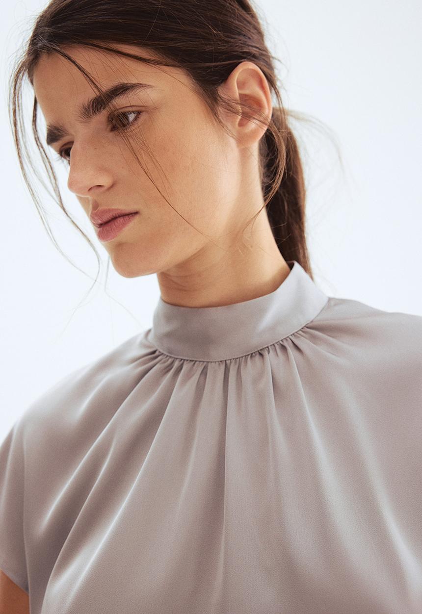 H&M - Stand-collar satin blouse - light grey