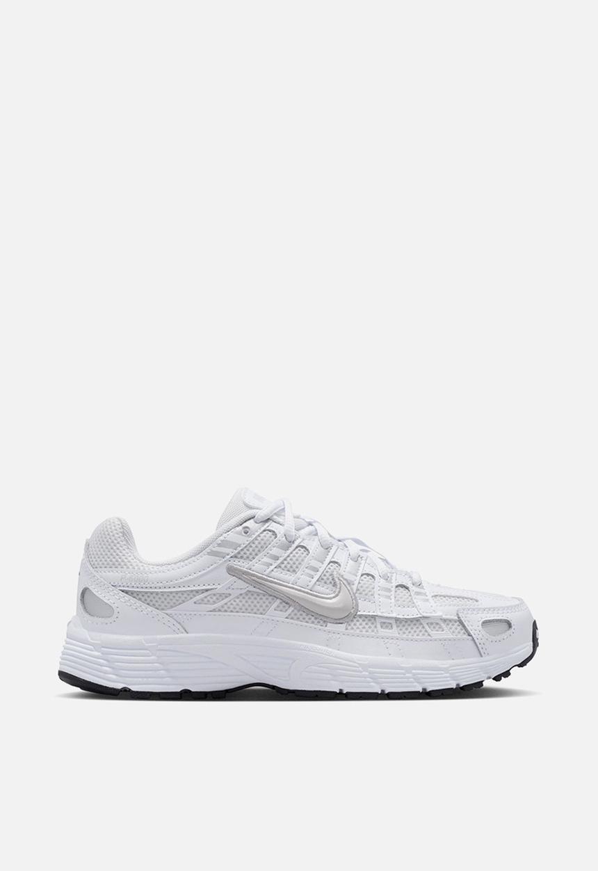 Nike - Nike P-6000