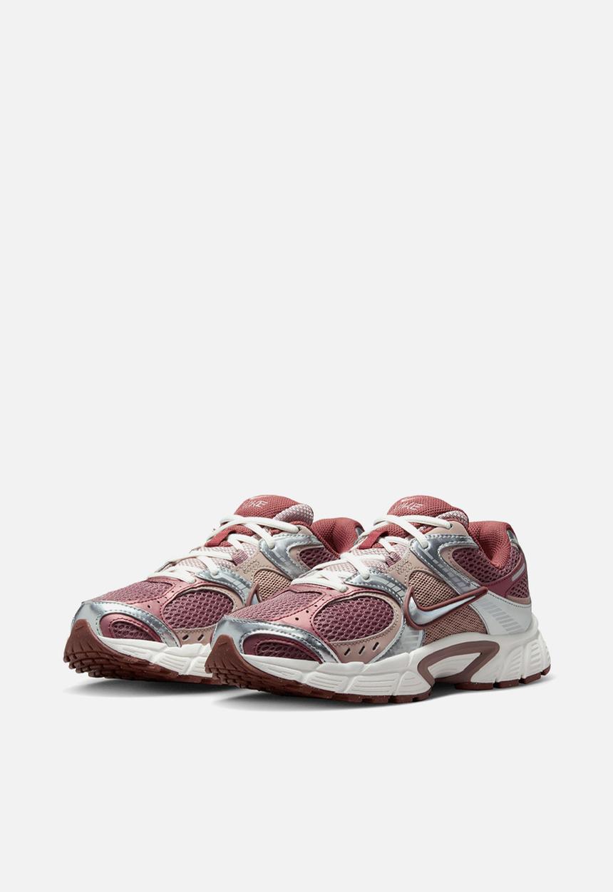 Nike - Nike V5 RNR