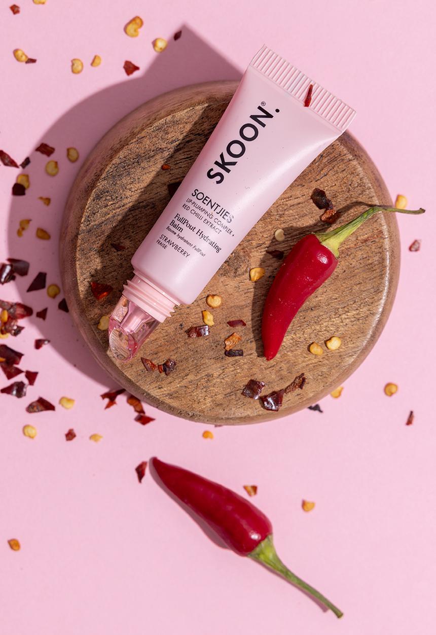 SKOON. - SOENTJIES Full Pout Hydrating Balm 8ml – Jojoba & Chilli Extract
