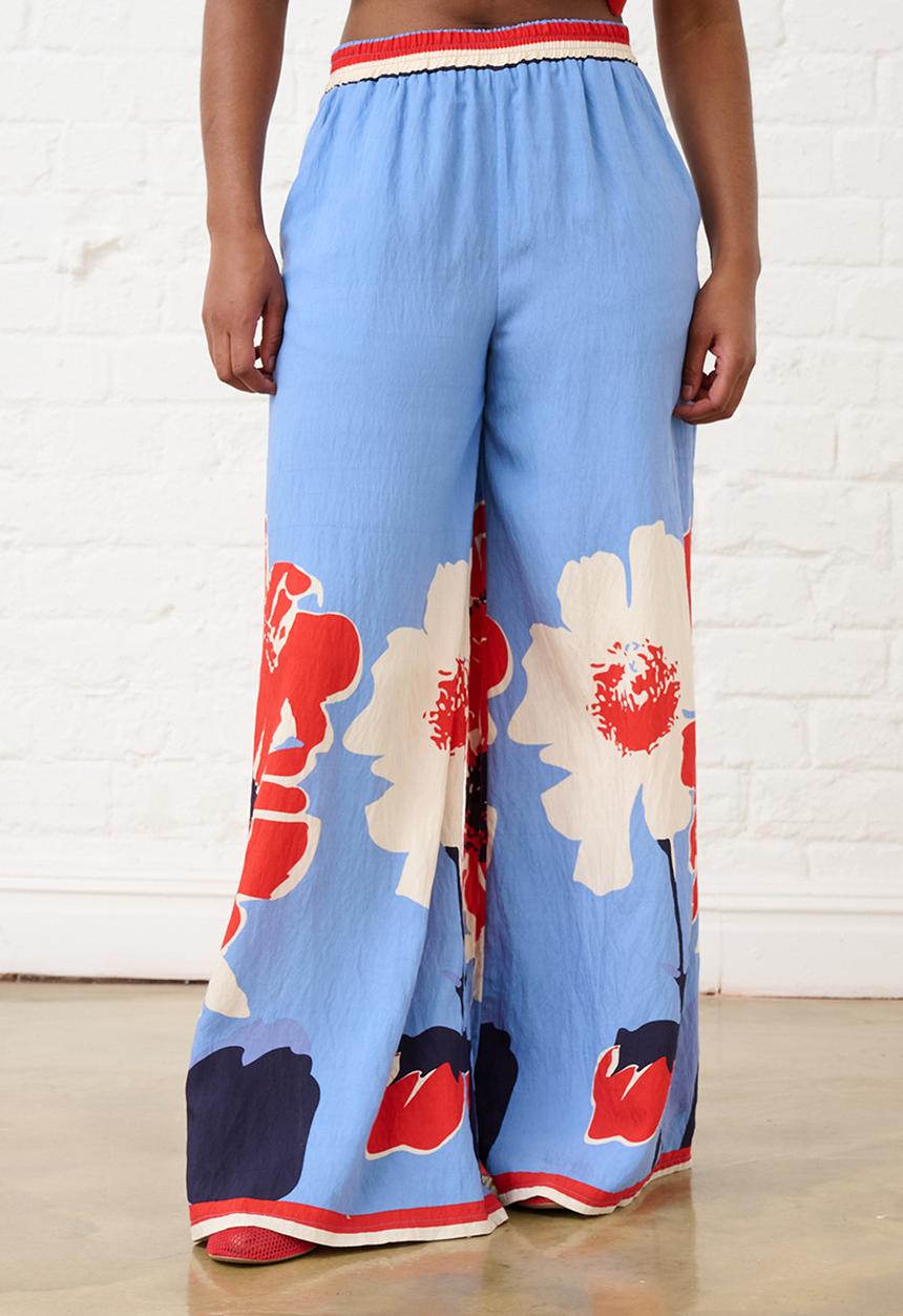 Me&B - Soft Printed Pants in Midnight Poppy - Blue