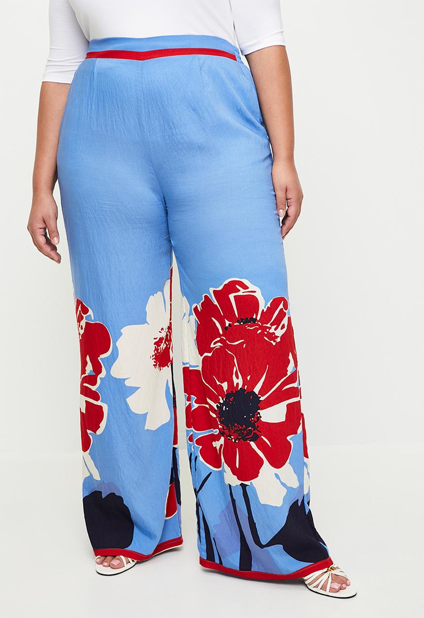 Me&B - Plus Soft Printed Pants in Midnight Poppy - Blue