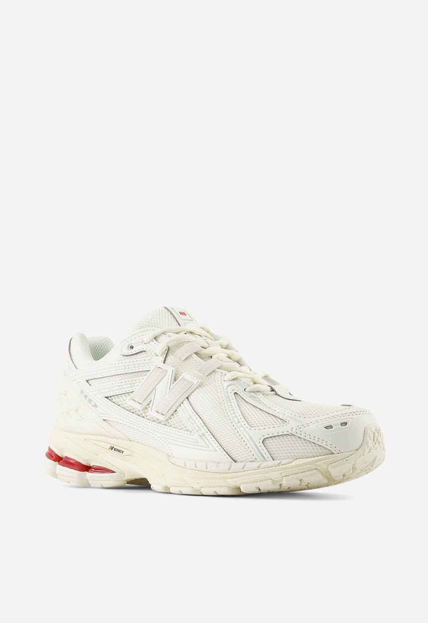 New Balance  - 1906R