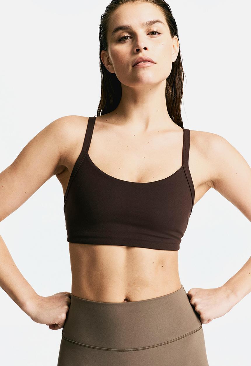 H&M - Medium support sports bra with softmove™ - warm brown