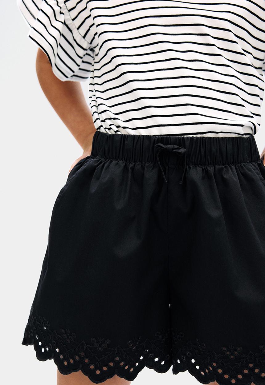 H&M - Broderie anglaise cotton shorts - dark grey