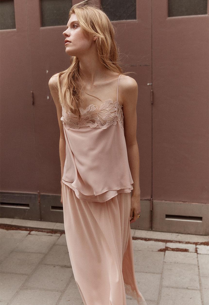 H&M - Lace-trimmed chiffon skirt - powder pink