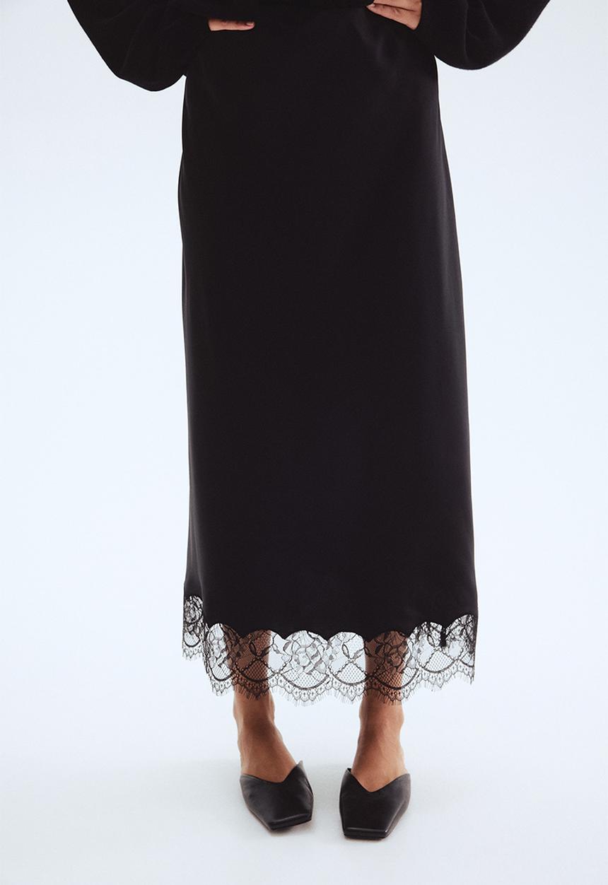H&M - Lace-trimmed satin skirt - black