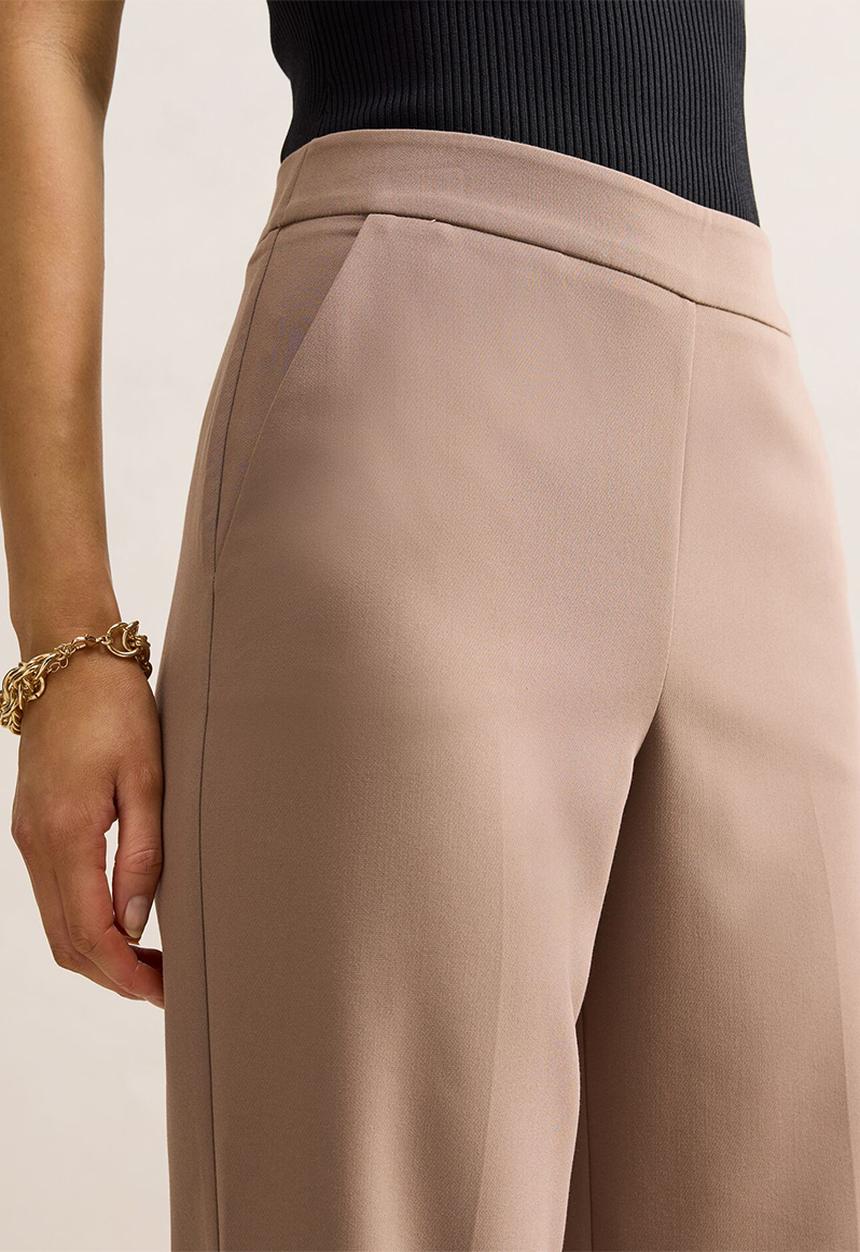 Forever New - Marissa wide leg pants in oak