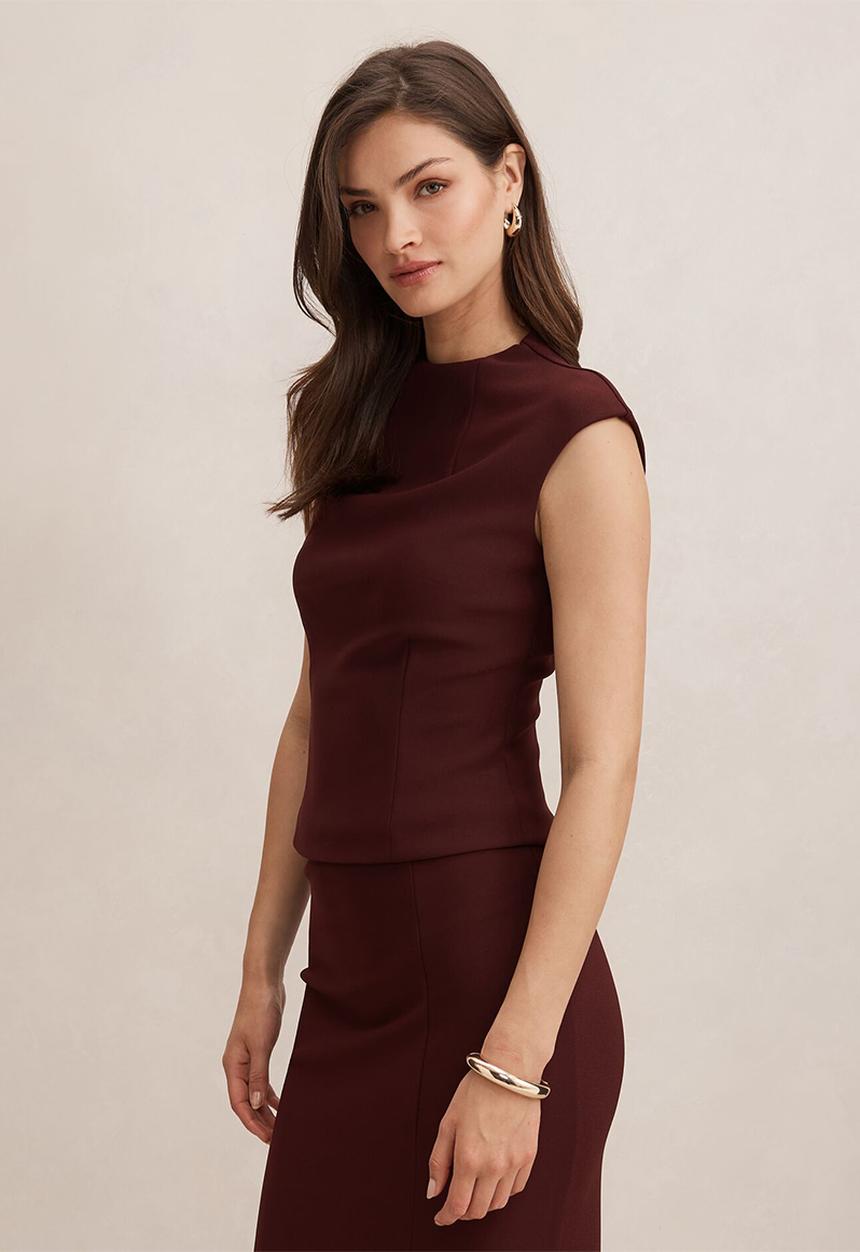 Forever New - Florence extended shoulder top in berry set