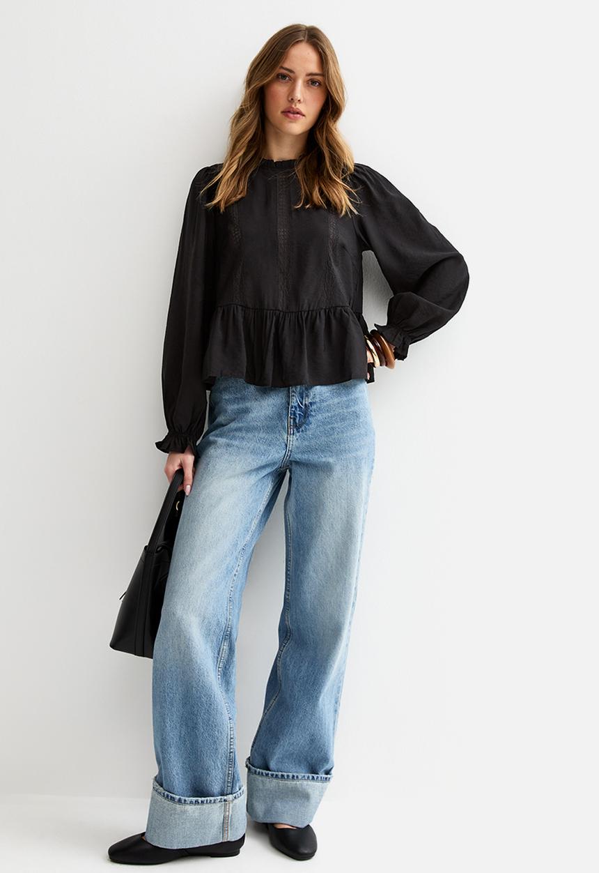 New Look - Louisa lace insert high neck shell - black