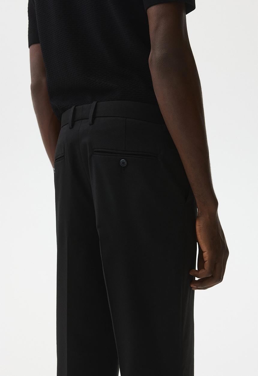 H&M - Regular fit tailored trousers - black