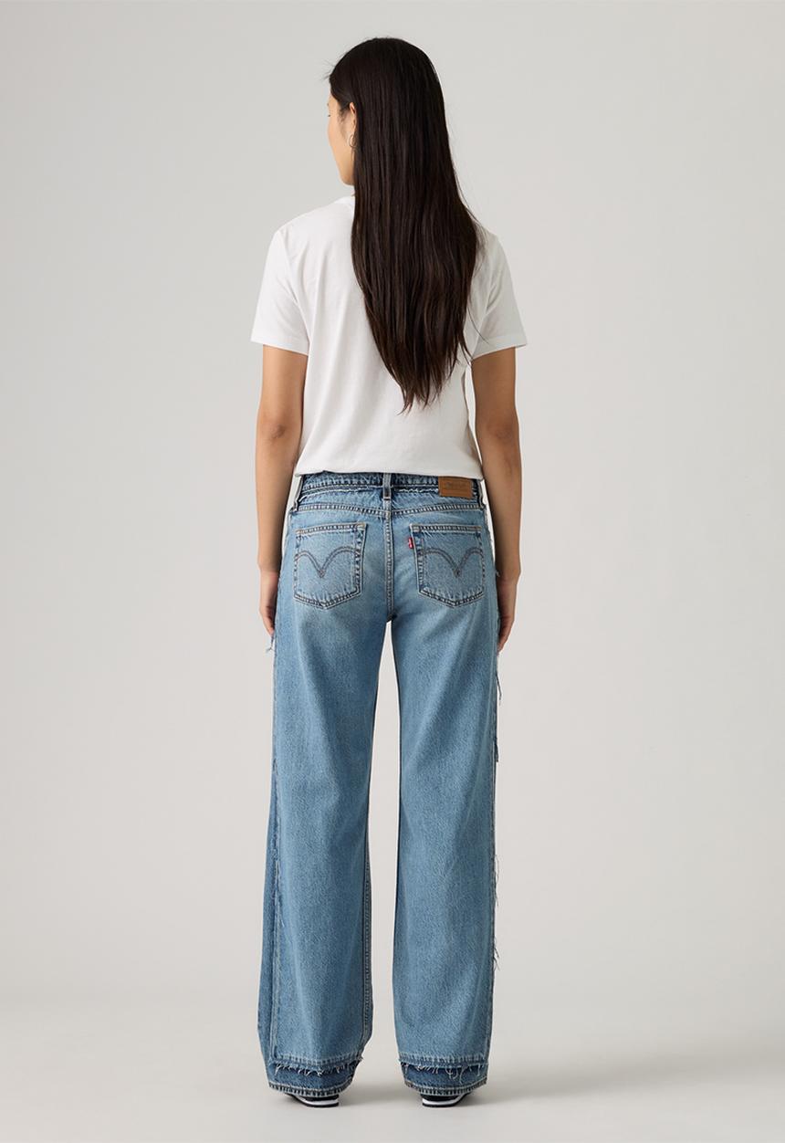 Levi’s® - Low loose decon - upon reflection