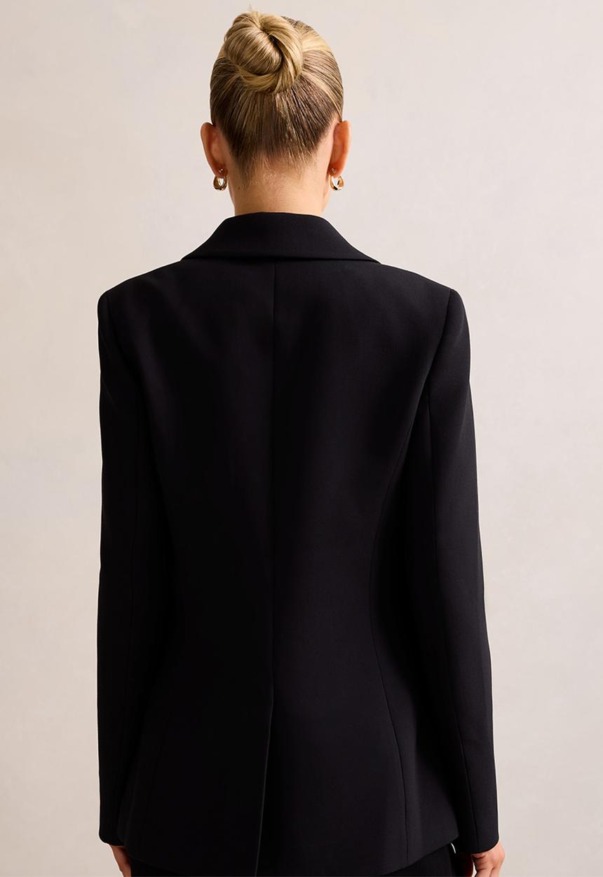 Forever New - Victoria single breasted blazer in black
