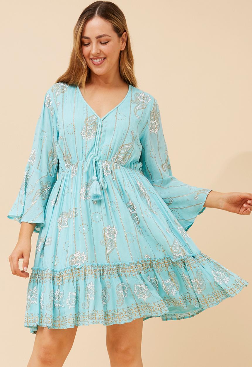 Izabel London - 3/4 Sleeve With Flutter V-Neck With Rope Tiered Dress With Print Detail - Aqua