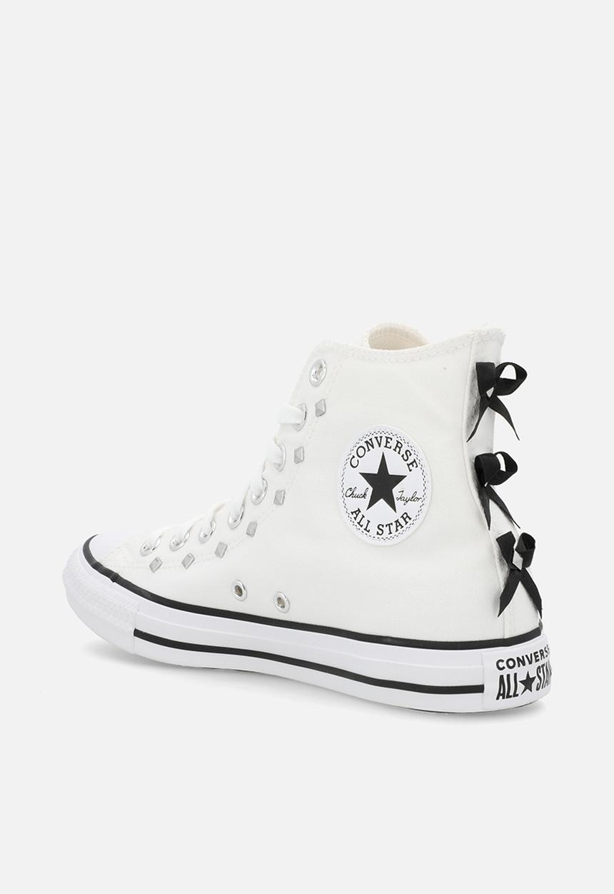 Converse - Chuck taylor all star bows & studs.