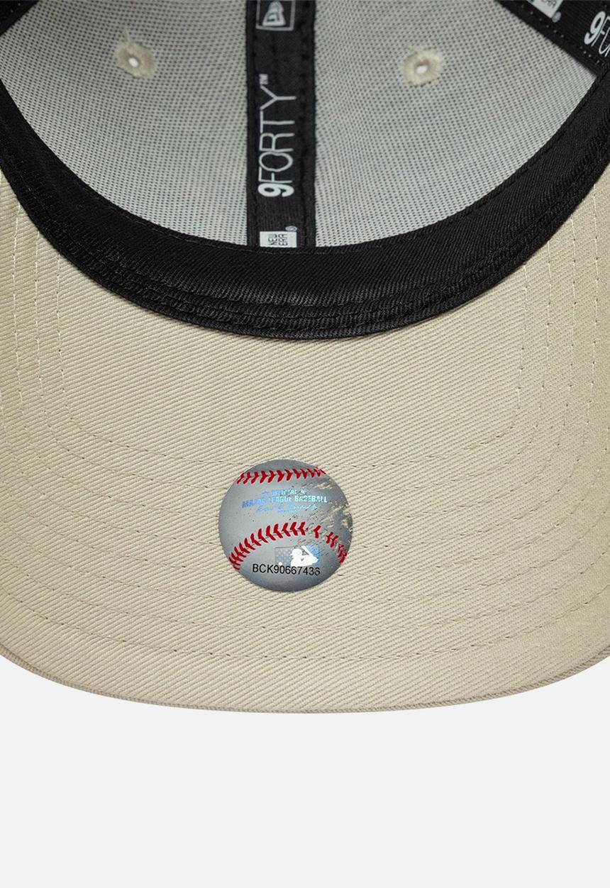 New Era - Female League Essential 9Forty®New York Yankees -Tan