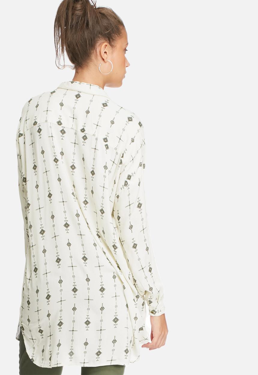VILA - Pointy long shirt