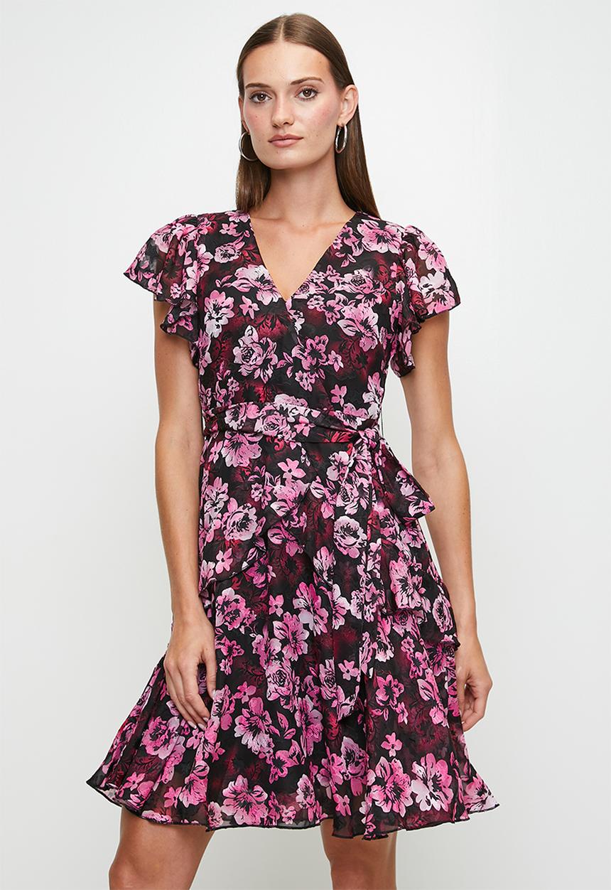 Izabel London - Cap Flutter Sleeve V-Neck Midi Dress - Multi Pink