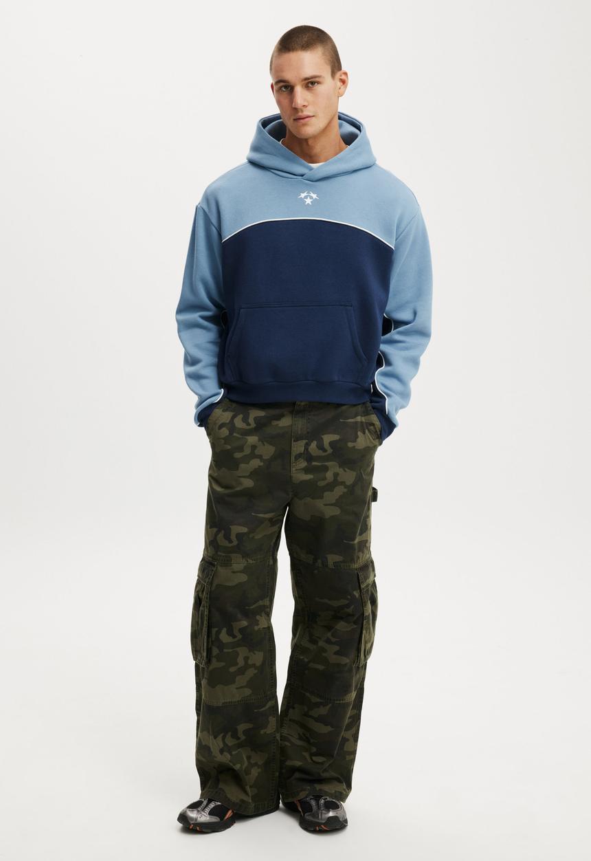 Cotton On - Cropped Fit Graphic Hoodie - Chalk Blue/Panel