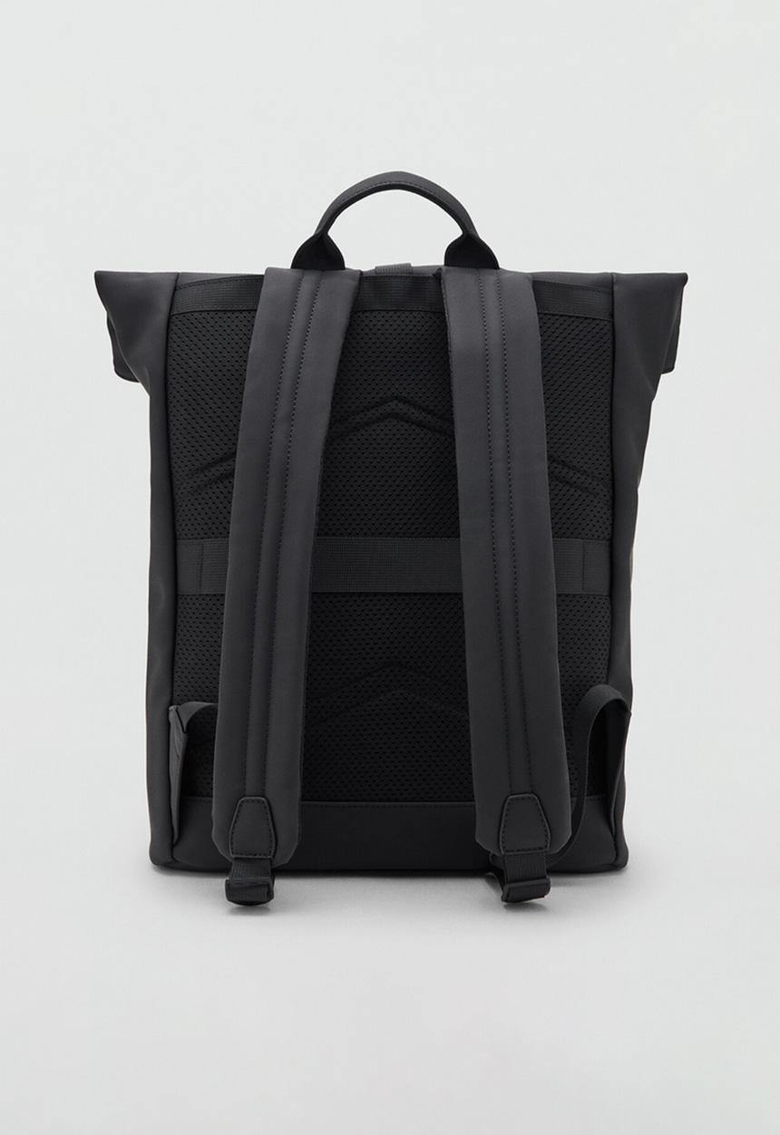 MANGO - Backpack Gum - Black