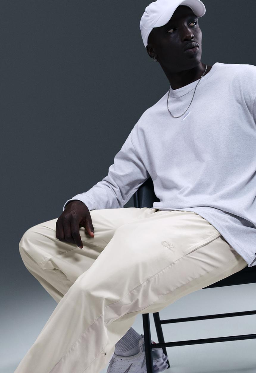 Nike - NSW Windrunner Lined Pants - Sail Cream