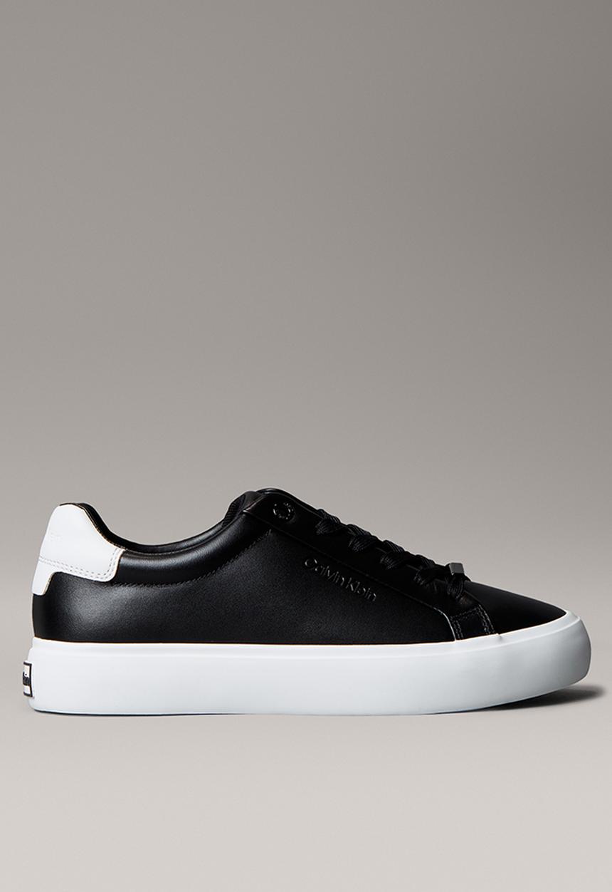 Calvin Klein - Lace-Up Sneaker - Black Bright White