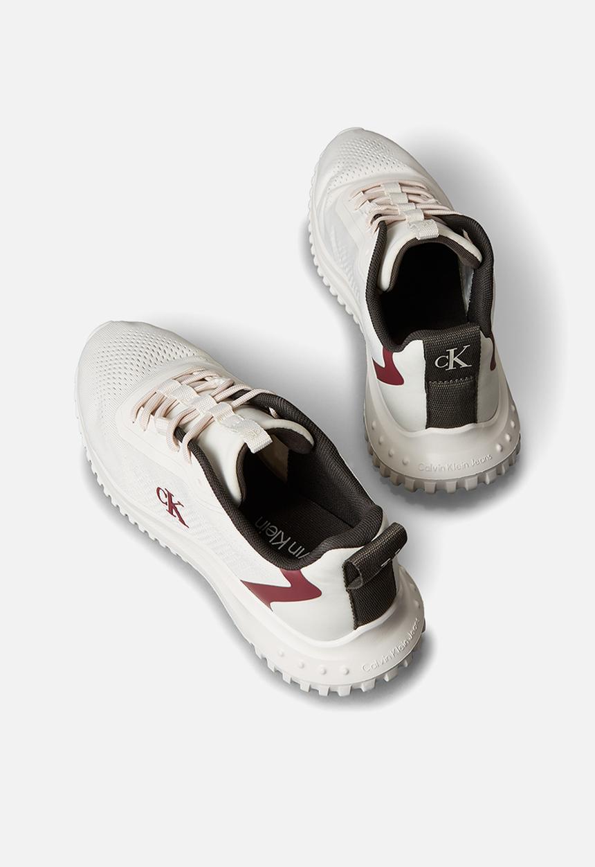 Calvin Klein - Eva Runner Drawstring - Lily White Beluga New Maroon