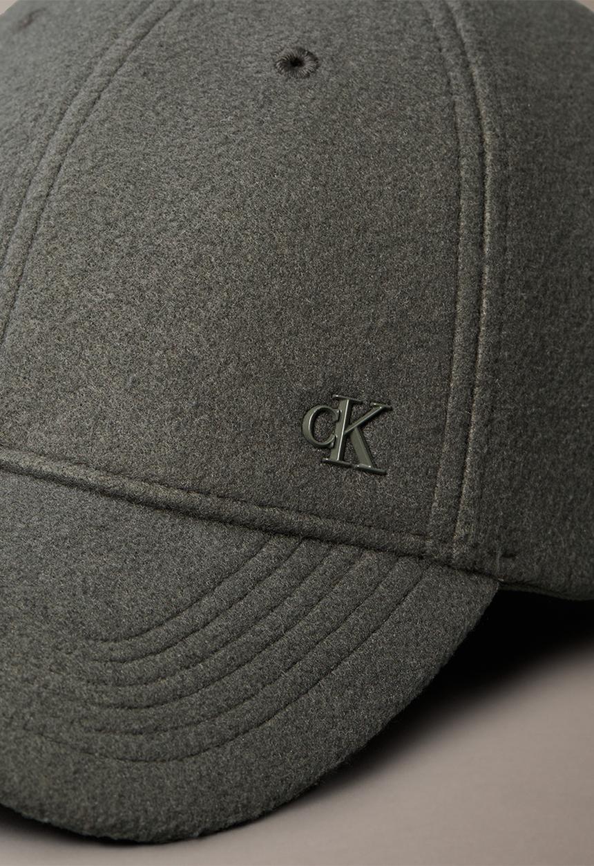 Calvin Klein - Felt W Metal Plaque, N3Z - Grey