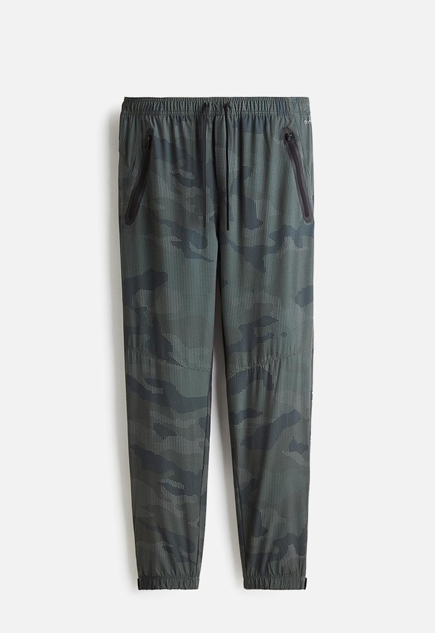 H&M - Regular fit sports joggers with drymove™ - dark green patterned