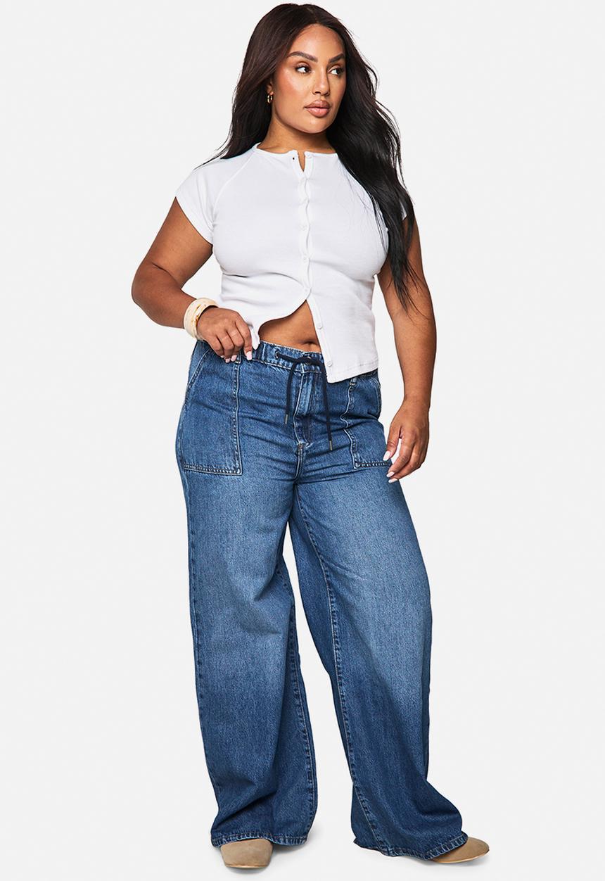 boohoo - Plus elasticated waistband wide leg jeans - mid blue
