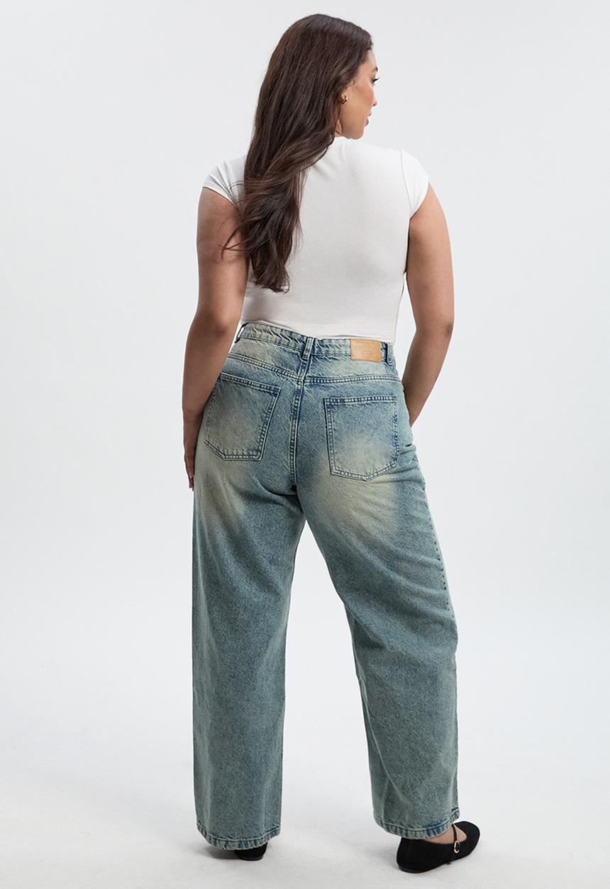 boohoo - Plus basics high waisted boyfriend jeans - ice blue