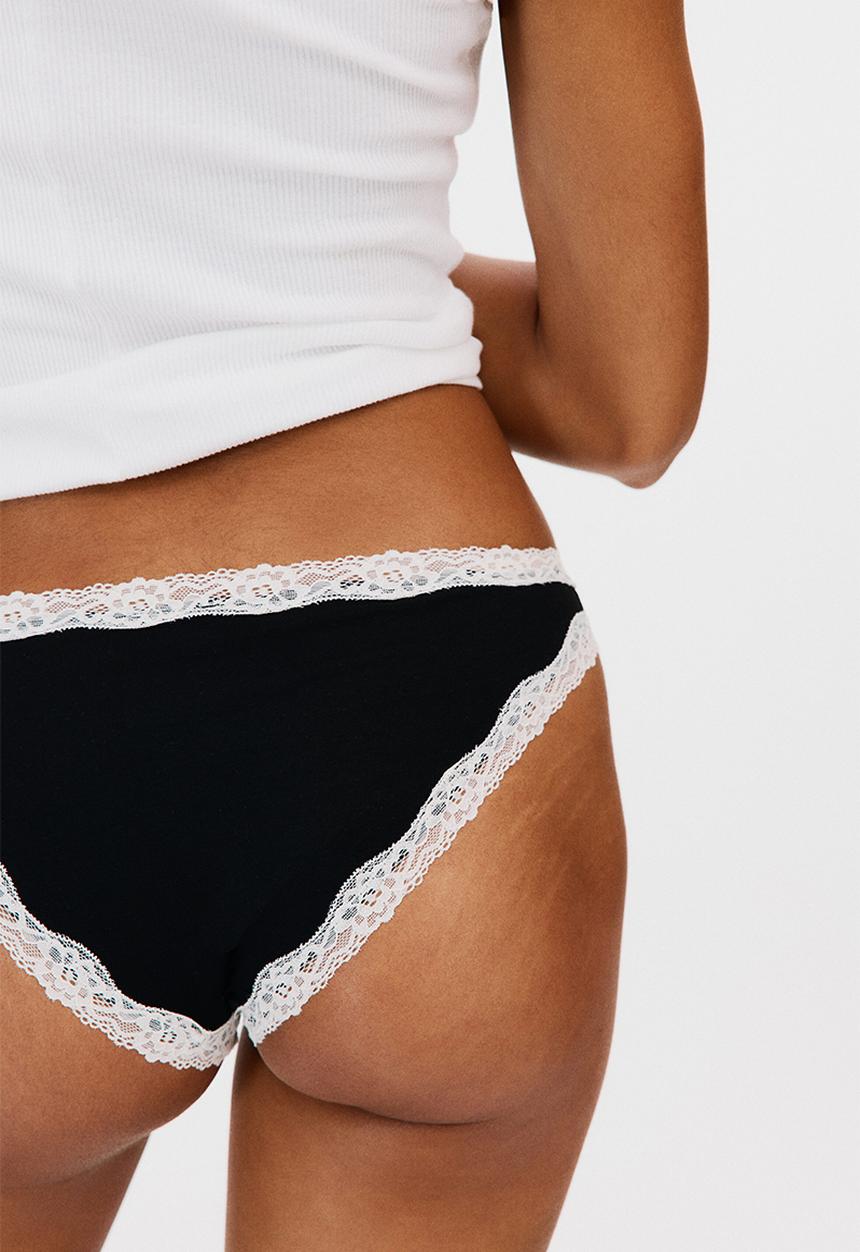 H&M - 3-Pack lace-trimmed cotton briefs - black/cream