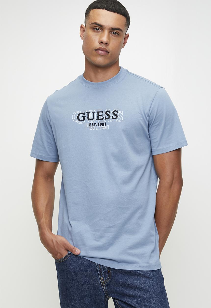 GUESS - Cn Ss Small Logo Tee - Parisian Roof Blue
