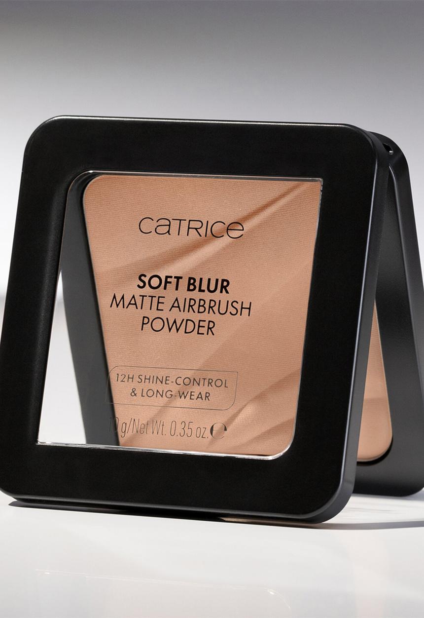 Catrice - Soft Blur Matte Airbrush Powder - 030W