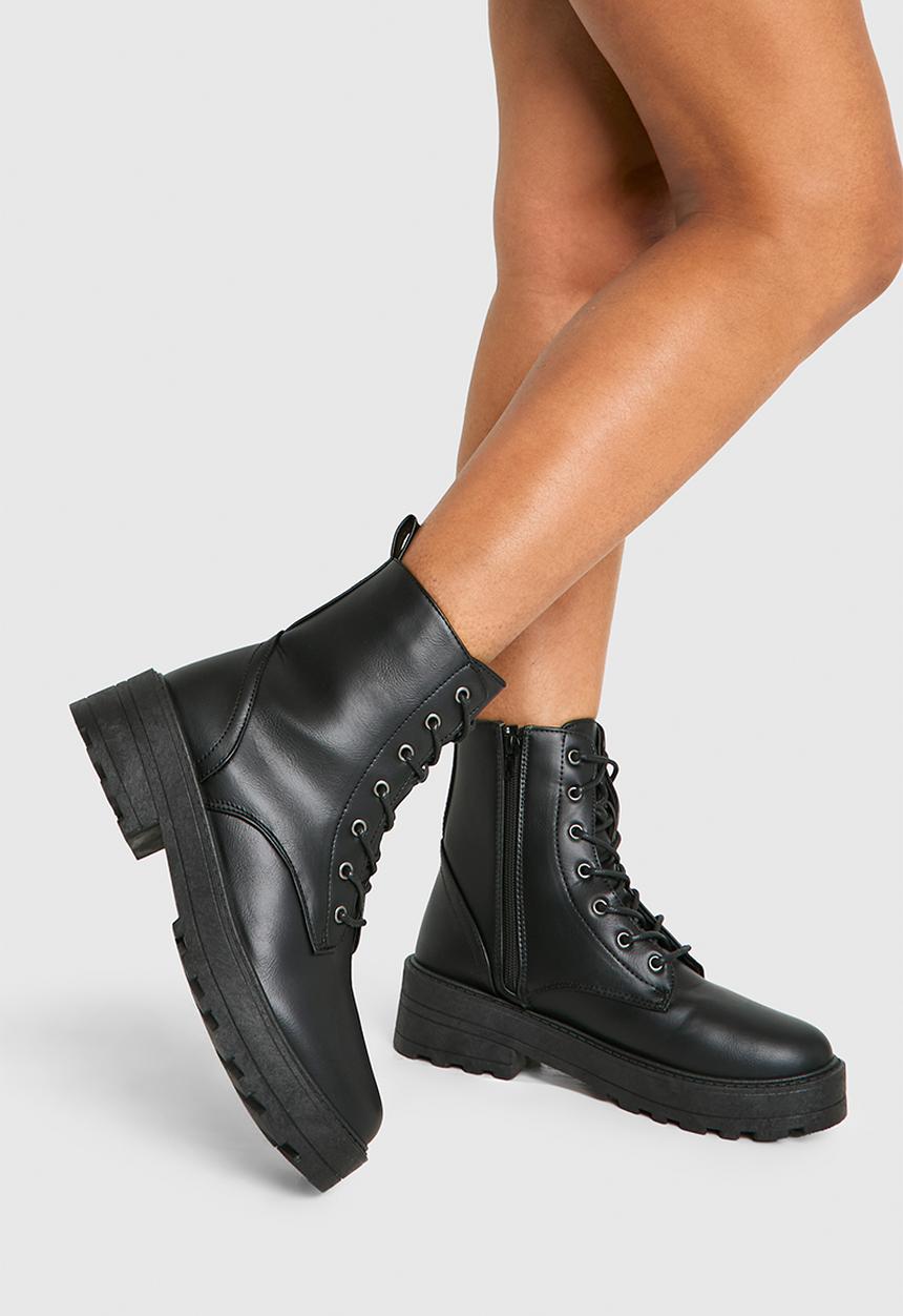 boohoo - Lace up chunky hiker boots - black