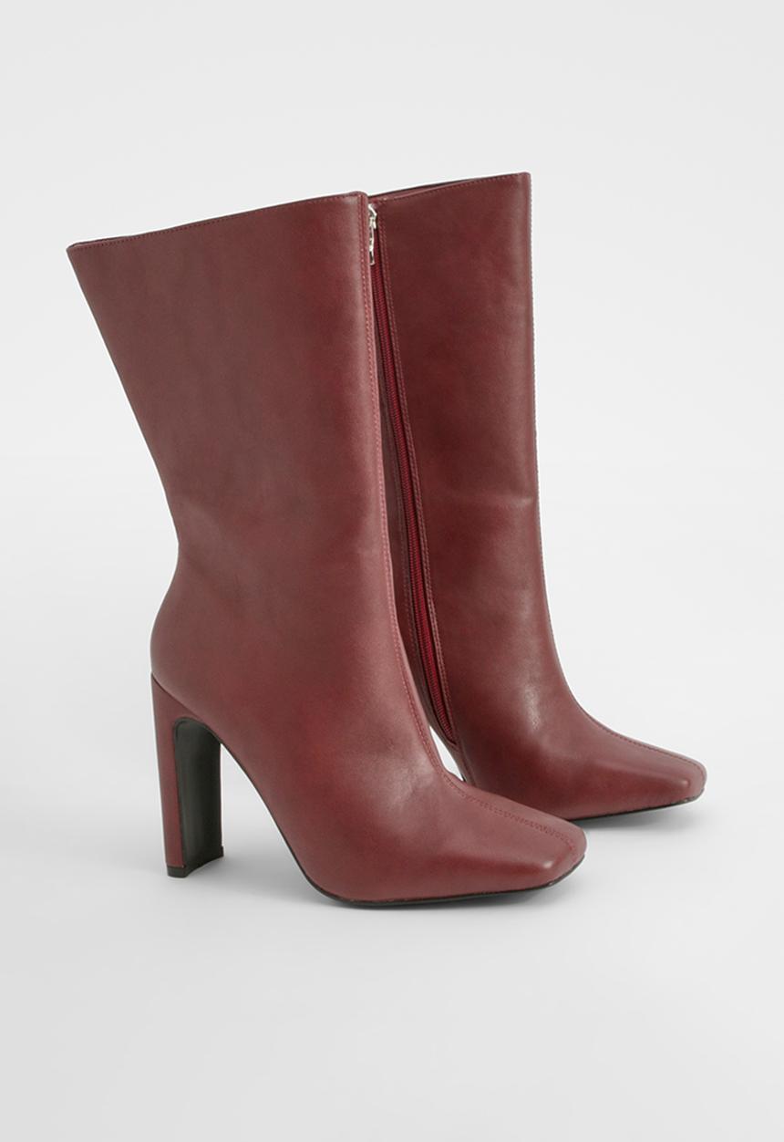 boohoo - Wide fit square toe heeled boots - cherry