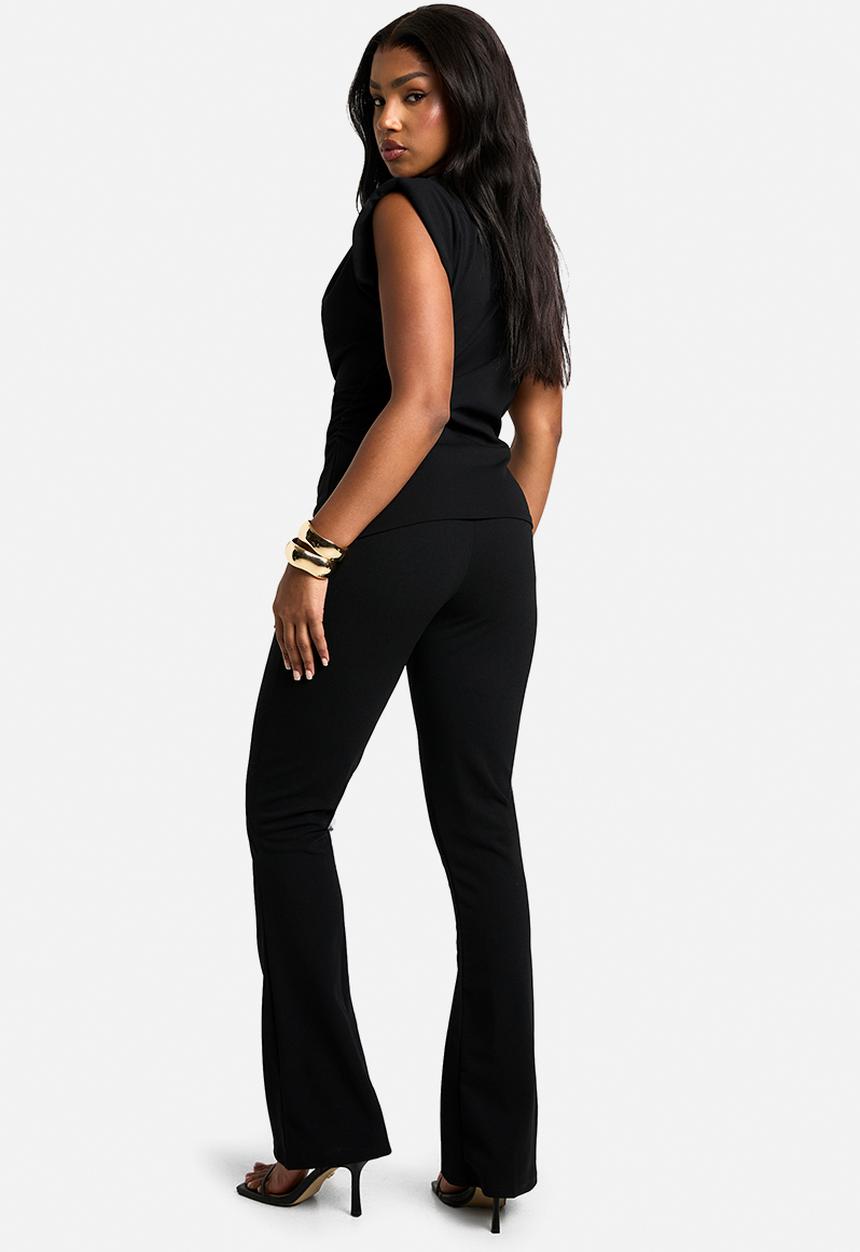 boohoo - Scuba crepe shoulder pad top and flare set - black