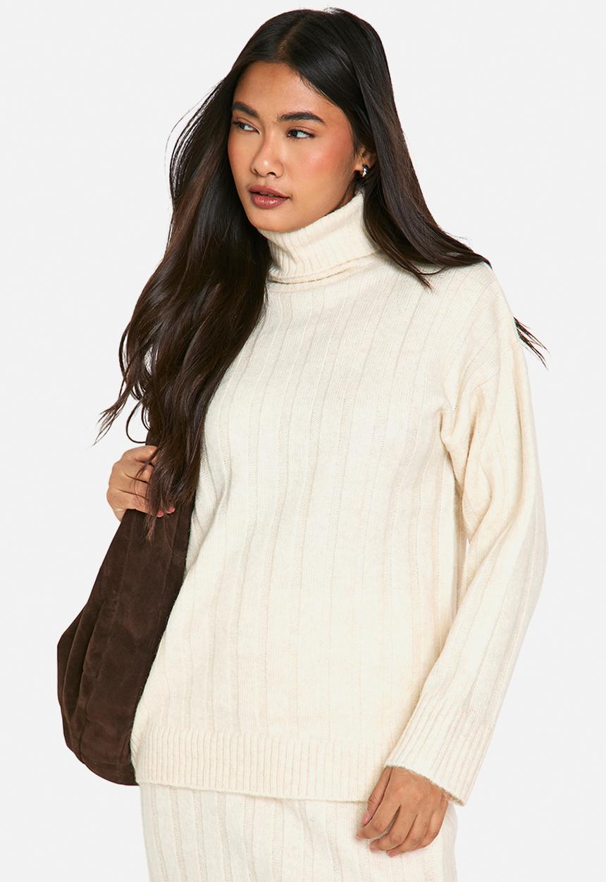 boohoo - Wide soft rib roll neck jumper and maxi skirt co-ord - ecru