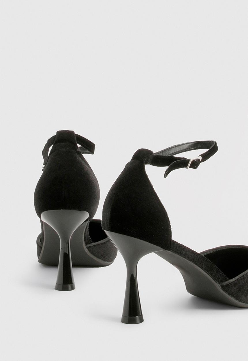 boohoo - Velvet two part court shoes - black