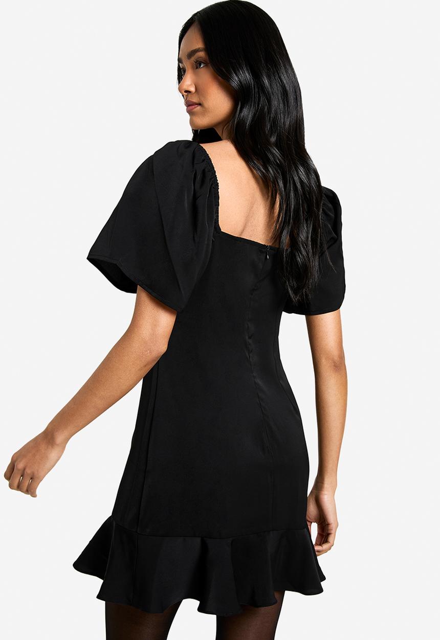 boohoo - Ruffle hem mini dress - black
