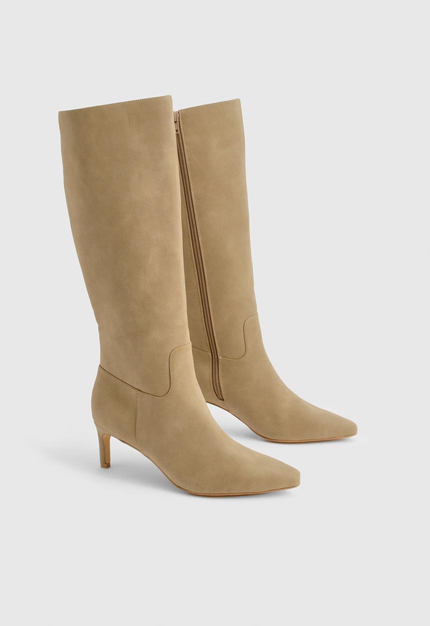 boohoo - Wide fit nubuck knee high low heeled boots - taupe
