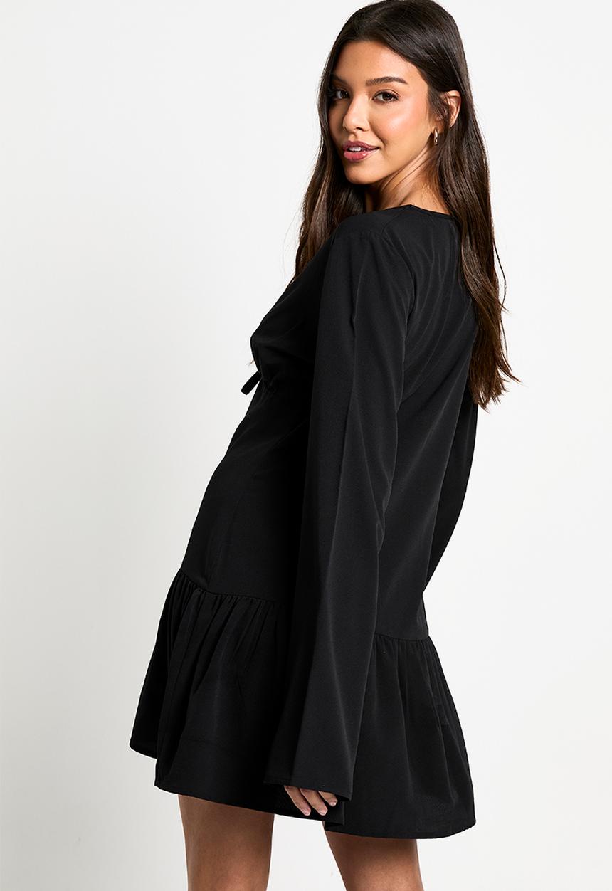 boohoo - Long sleeve tiered smock dress - black