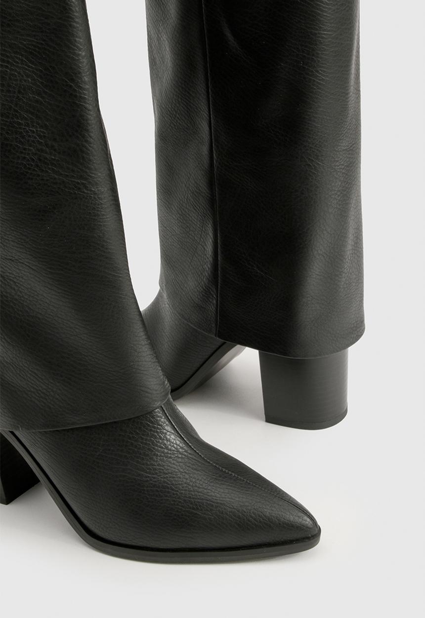boohoo - Textured foldover stacked heel knee high boots - black