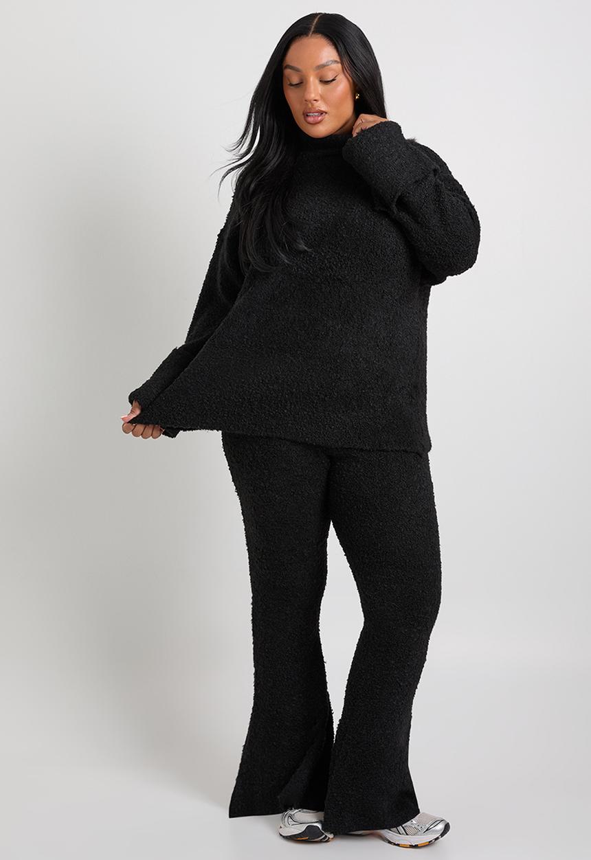 boohoo - Plus borg high neck cuff detail knitted jumper and flare tr - black