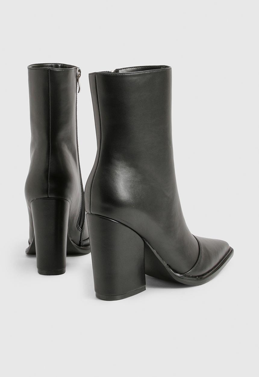 boohoo - Clean western heeled cowboy boots - black