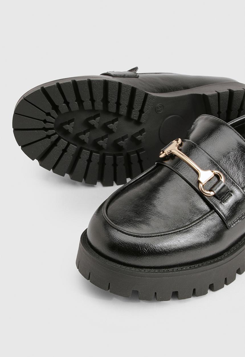 boohoo - Wide fit chunky crinkle loafers - black