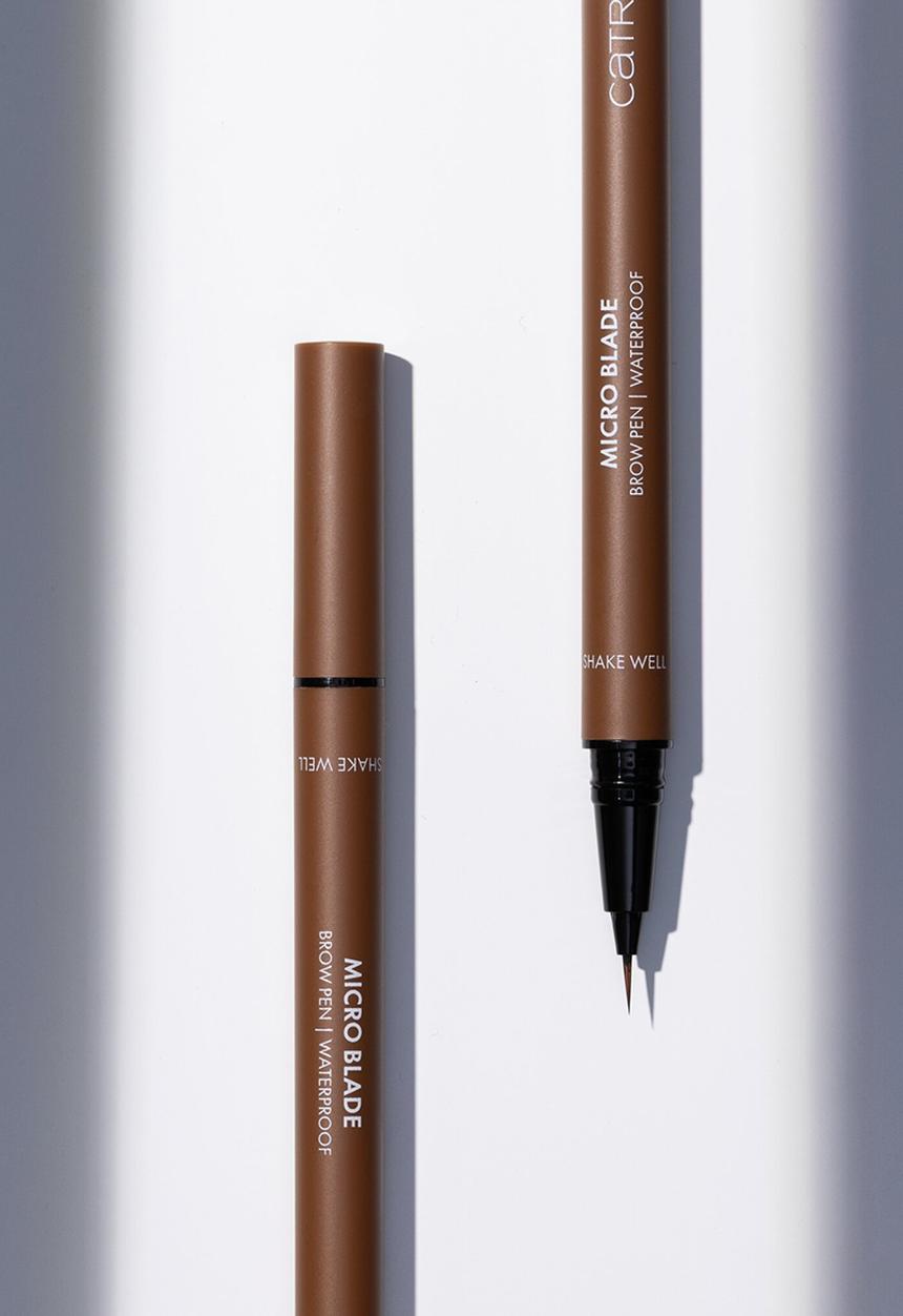 Catrice - Micro Blade Brow Pen Waterproof  - 020 Deep Taupe