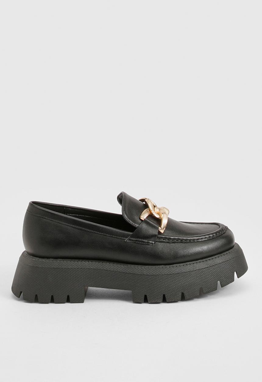 boohoo - Wide fit chunky overlay strap hardware loafers - black